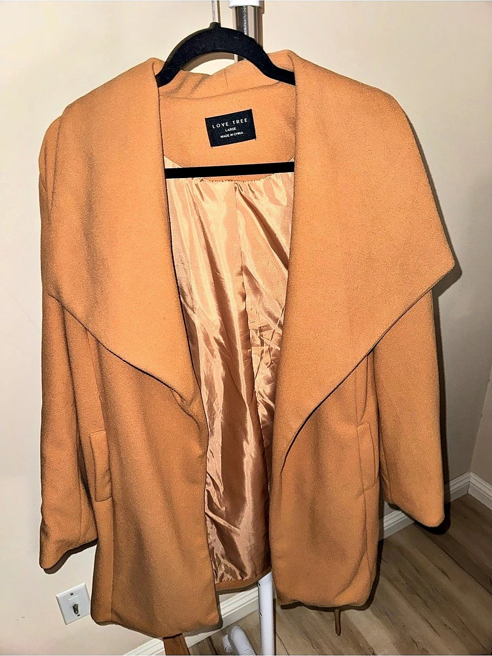 Love Tree Belted Wrap Coat in Camel Like New